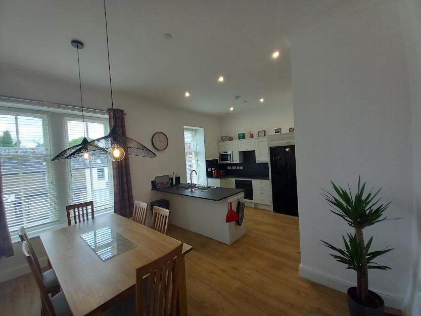 Stunning Village Centre Holiday Home Callander Esterno foto