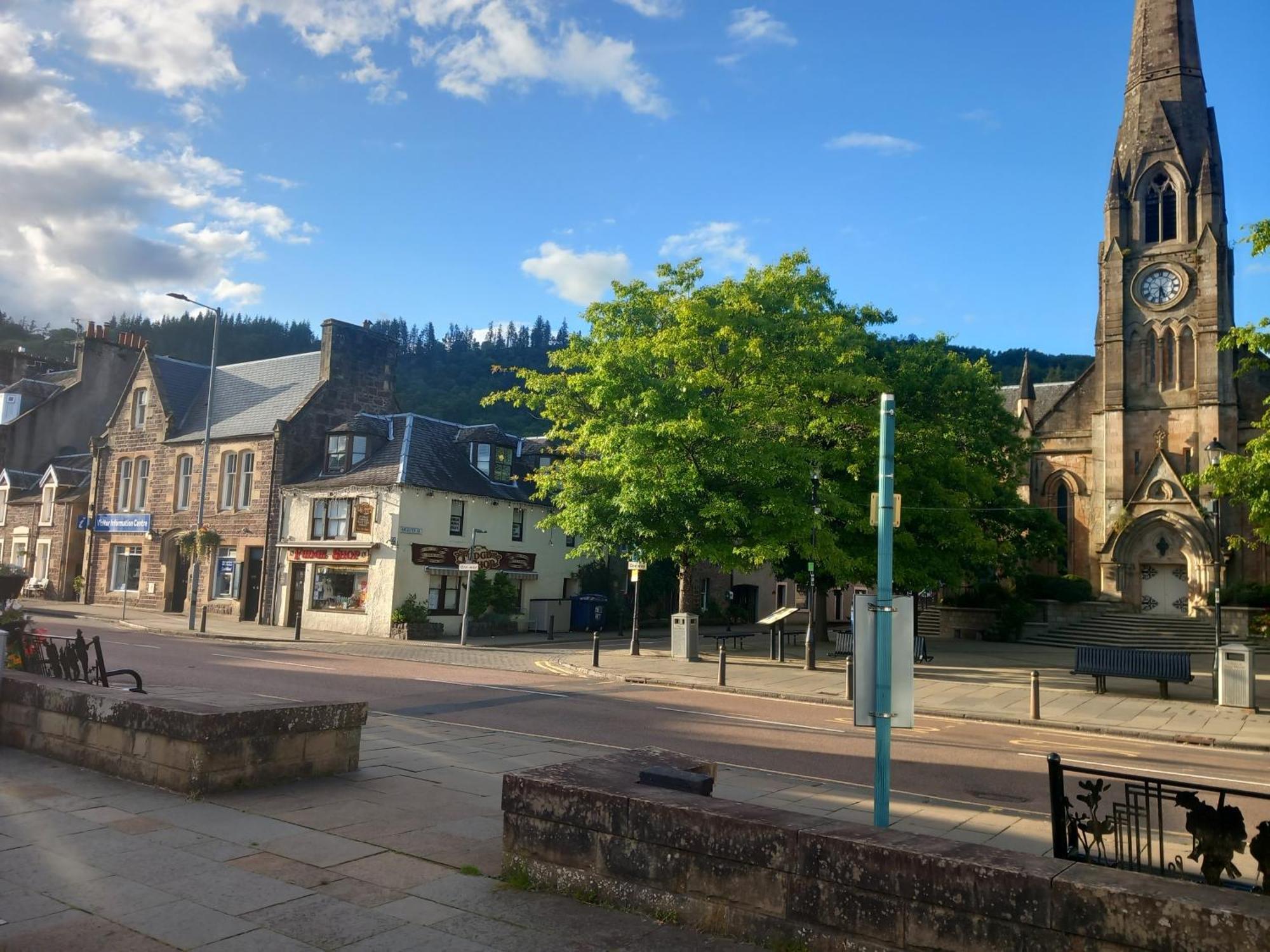 Stunning Village Centre Holiday Home Callander Esterno foto
